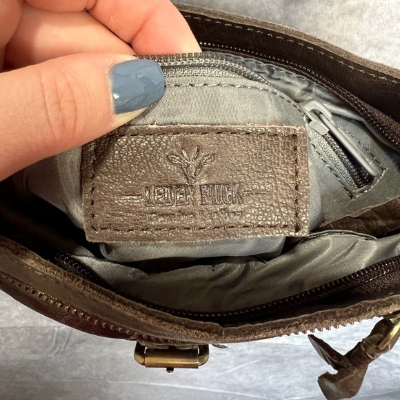 Lederbuck crossbody bag - Picture 8 of 13